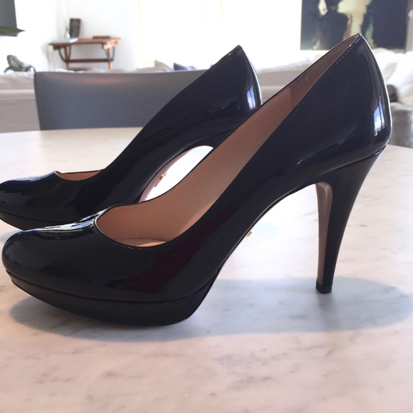 Prada Patent Platform Pumps - Picture 2 of 6